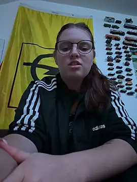 YoungLeni18 Webcam-Show