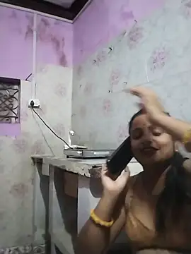 aapki-bhabhiii's Live XXX Chat