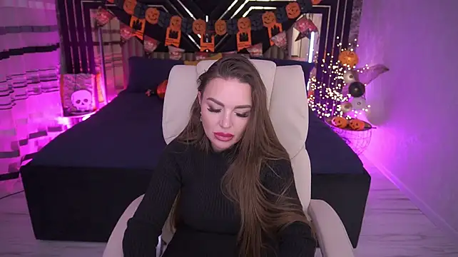دردشة EmilyySecret الجنسية المباشرة