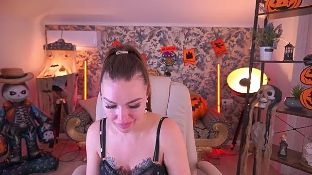 EmilyySecret XXX чат на живо