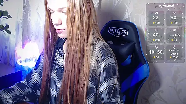 Webkamerová show Charm-Doll