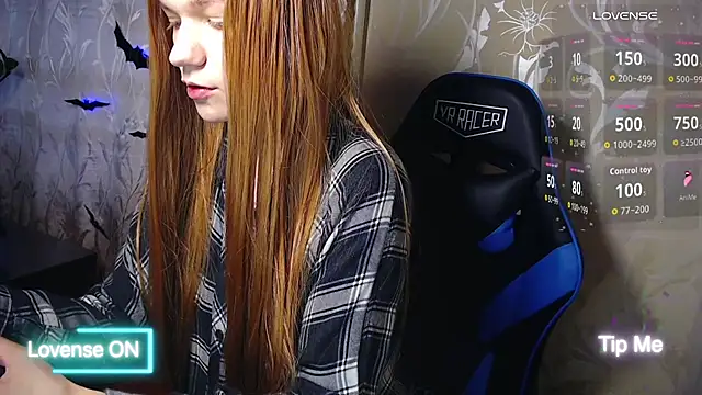 Charm-Doll Chat XXX in diretta
