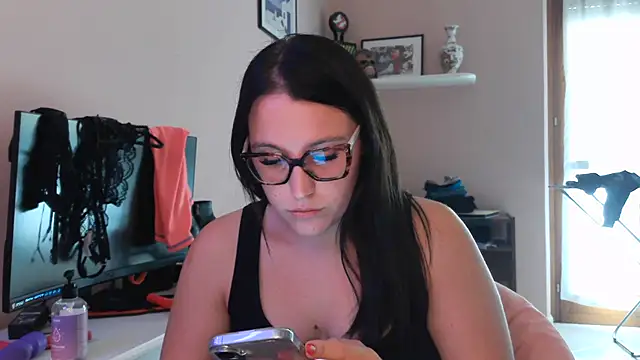 luanaxx99n Live XXX chat