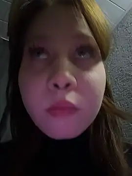 SlavicCandy's Live XXX Chat