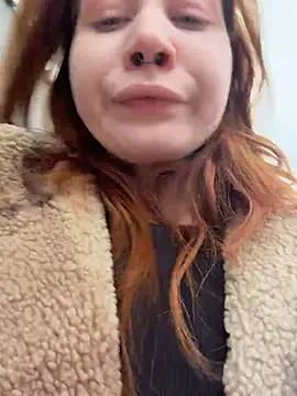 SlavicCandy webcam show