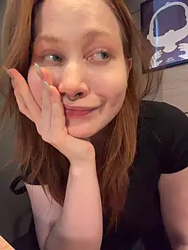 SlavicCandy Show in webcam