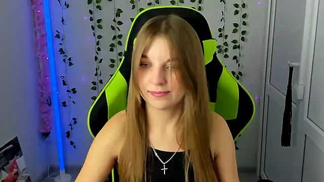 Show de LuckyKinsley na webcam