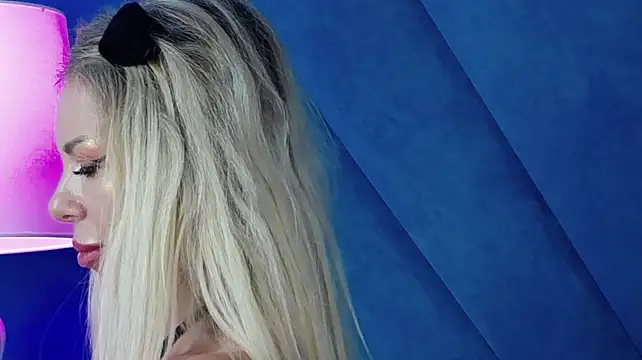 Emma_Vesper Webcam show
