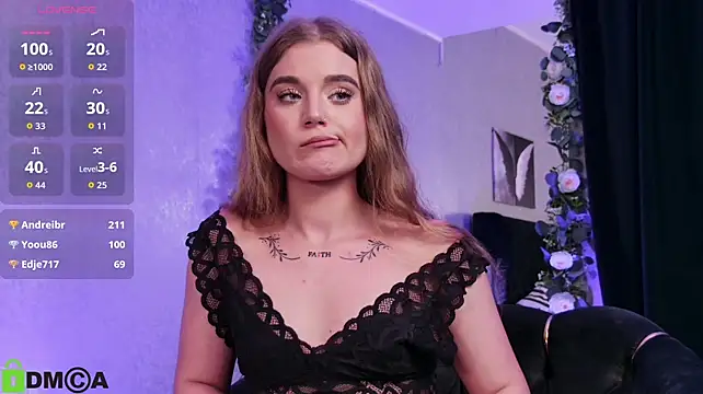 MiaBlue_'s Live XXX Chat