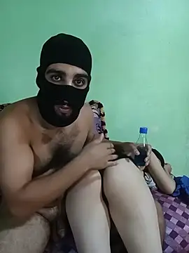 amira_vs_amir Webcam Show