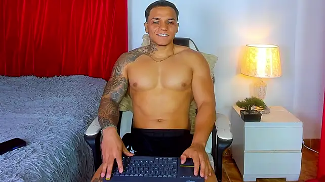 Lord__herakles webcam show