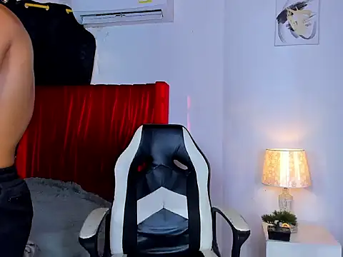 Lord__herakles Show in webcam