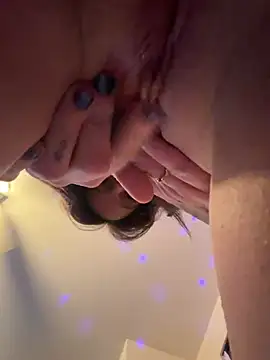 Royal9123's Live Sex Cam Show