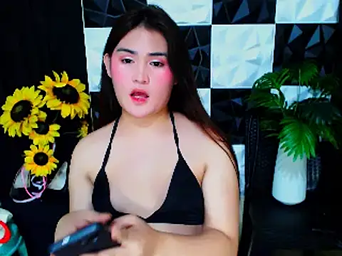 ASIANhotKHRIXZY 在線直播表演