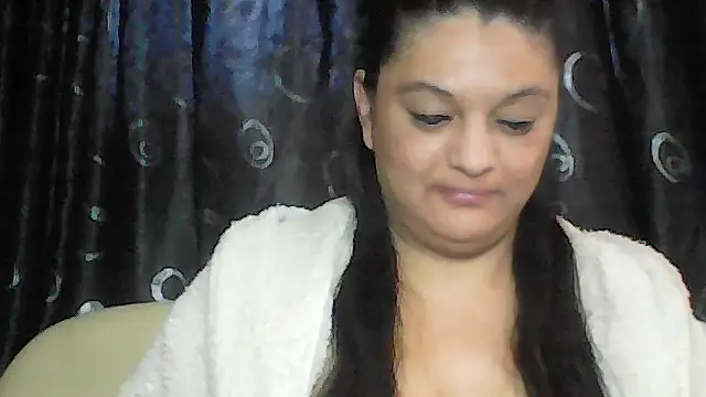 sweetnessangel Chat XXX in diretta