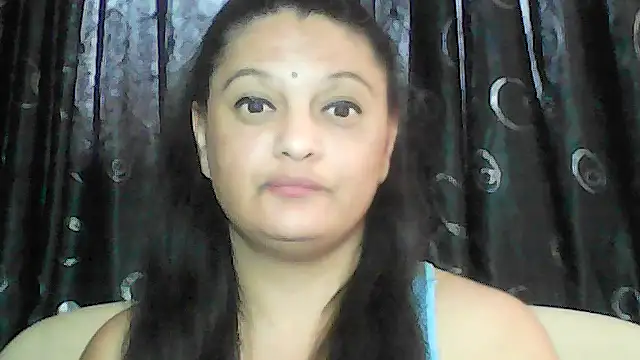 sweetnessangel Adlı Modelin Canlı XXX Sohbeti