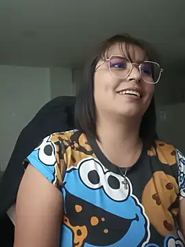 Amylaaa_ XXX чат на живо