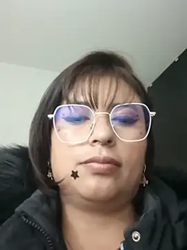 Chat XXX en directo de Amylaaa_