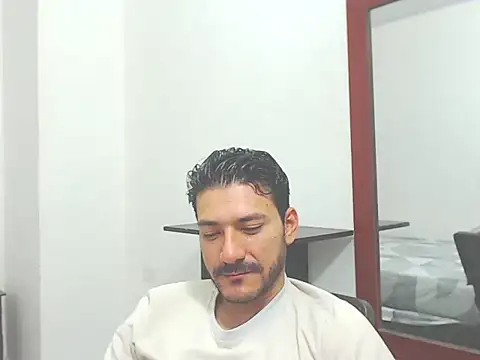 mateoothh – webcam-show