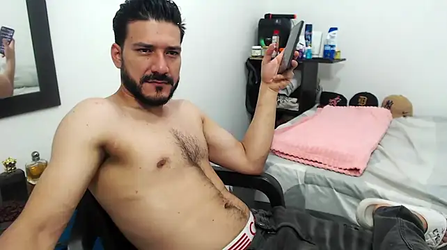 Show modela mateoothh na web-kameri