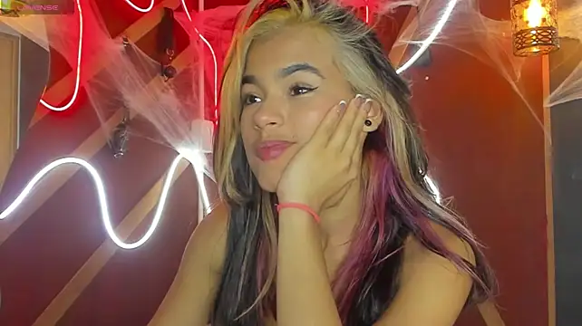 RubiRoxanne Webcam Show