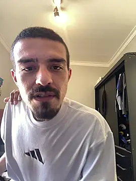 Ivis1999 Adlı Modelin Web Kamerası Şovu
