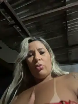 Show de lindinha-sexy na webcam