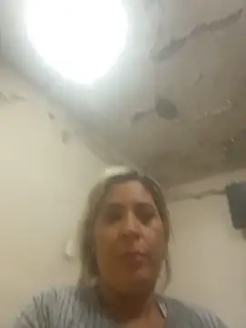 lindinha-sexy Webcam show