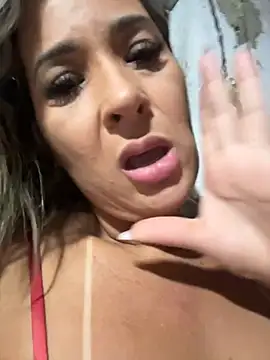 lindinha-sexy 网络视讯表演