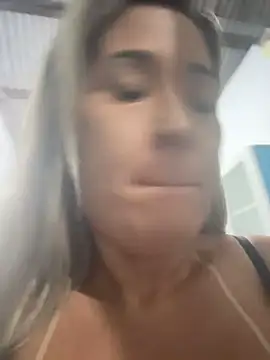lindinha-sexy: διαδικτυακό σόου στην κάμερα
