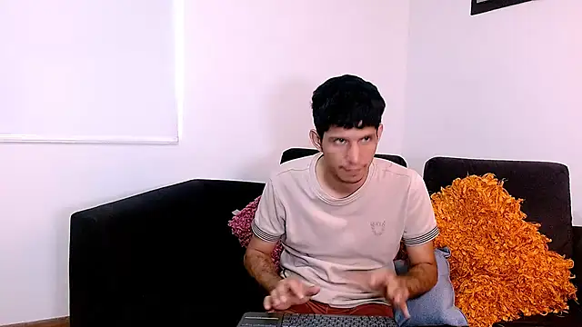 הופעת וובקאם של Lukas_harper