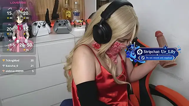 Ur_Lily Pertunjukan Webcam