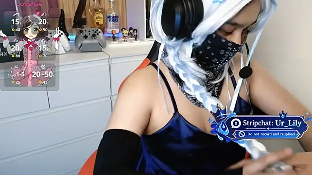 Ur_Lily Live XXX-chat