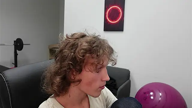 Mike_Reesee – Kamerová šou
