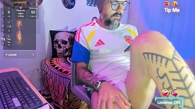 miguel_angelo_ Show in webcam