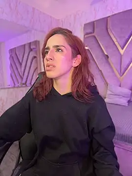 Czat XXX na żywo – Elodiee_Roussee