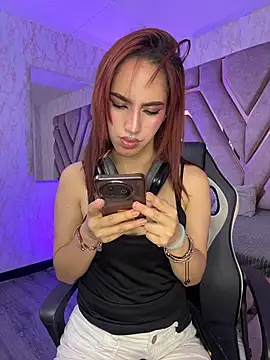Show Webcam de Elodiee_Roussee