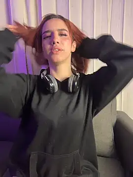 Elodiee_Roussee Webcam show