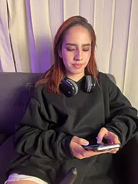 Elodiee_Roussee – Kamerová šou