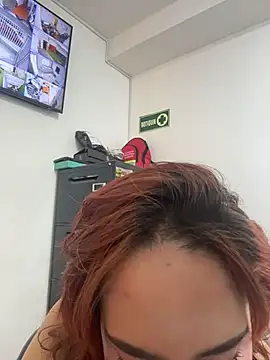 Show de webcam de Elodiee_Roussee