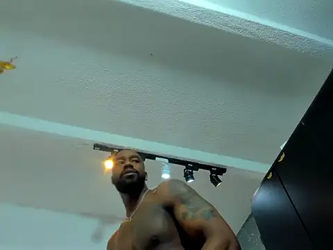 Tafari_Zulu1n Webbikameraesitys