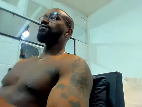 הופעת וובקאם של Tafari_Zulu1