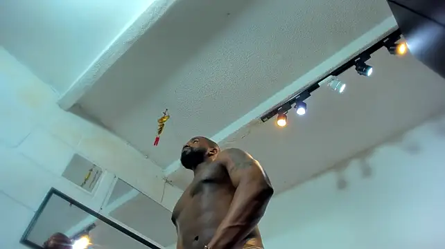Tafari_Zulu1 Webcam-Show