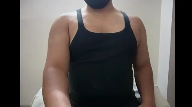 Show modela FinnLeo na web-kameri