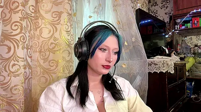 Missmeew Chat XXX in diretta