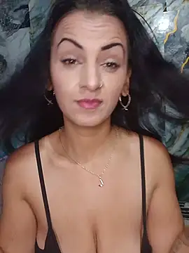 SQUIRT_MILF_PVT ওয়েবক্যাম শো