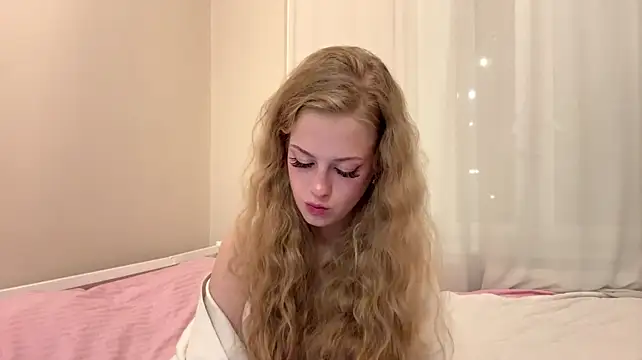 AnticCaterern Live XXX chat