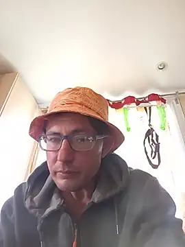 quarizo webcam show