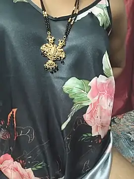 srujana-telugu111 webkamerás műsora