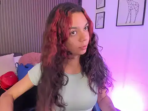 CaeliThalyana's Webcam Show